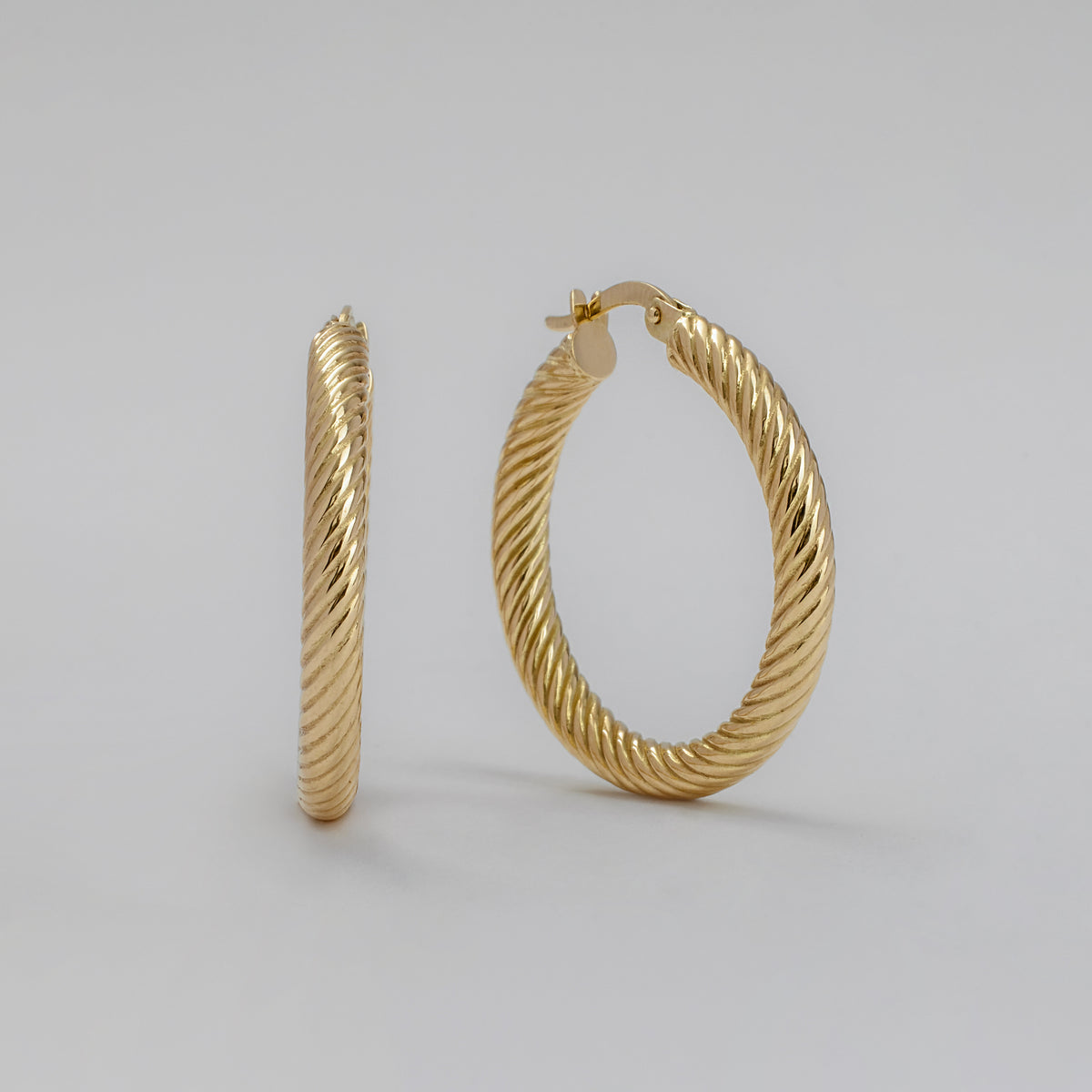 Lena Hoops - FJC